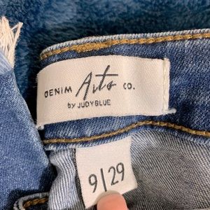 Avito by Judy Blue jeans